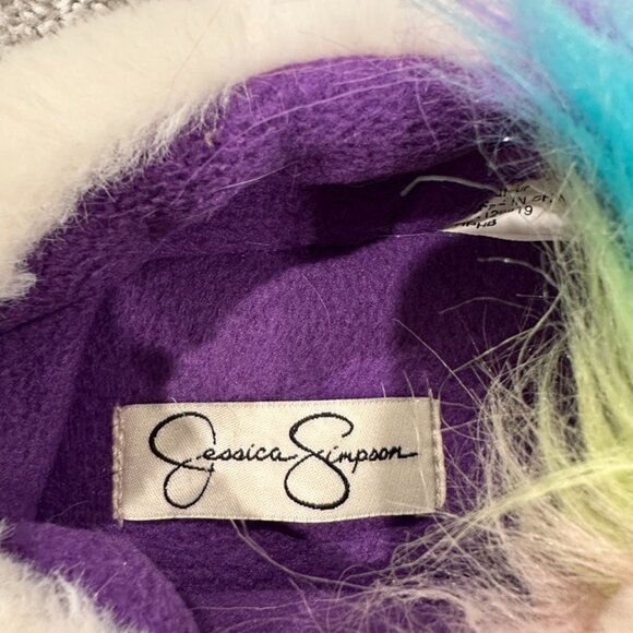 Cute Unicorn Plush Slippers with Silver Horn - Picture 3 of 5